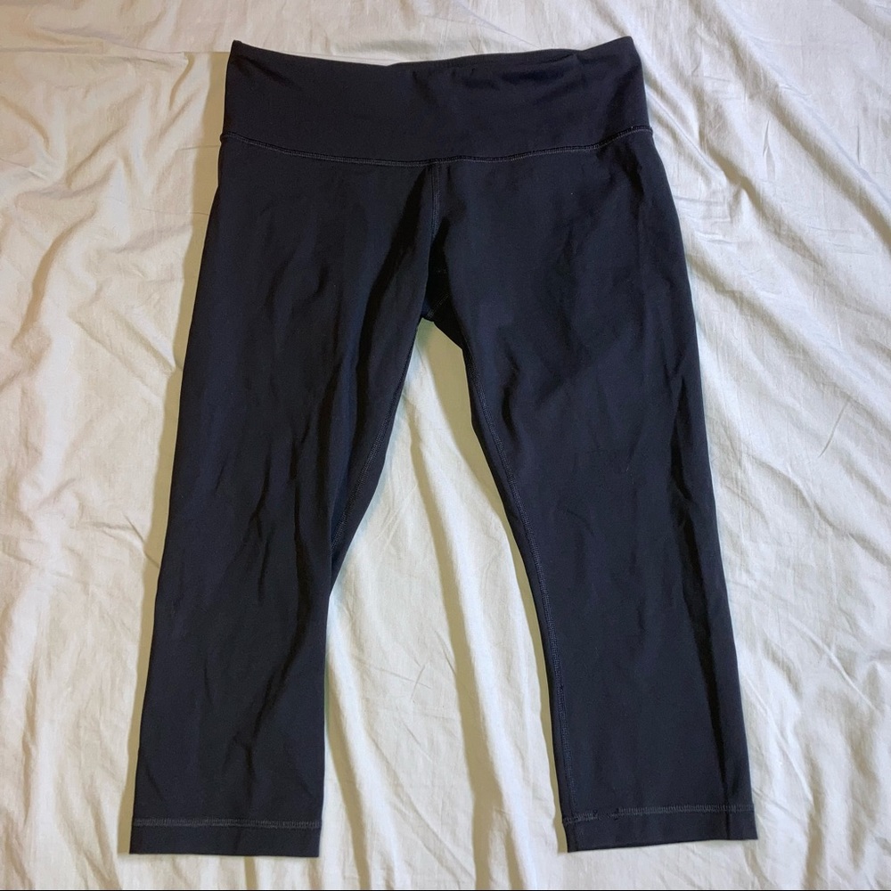 🍋Lululemon size 8 cropped leggings